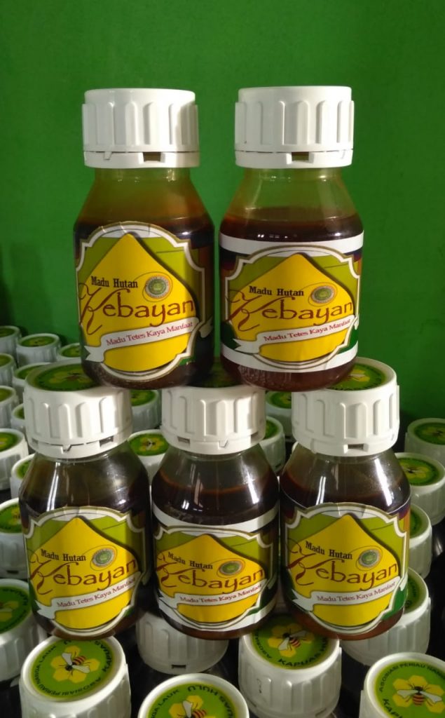 Madu Nanga Lauk yang sudah dikemas dalam botol untuk dijual ke masyarakat luas