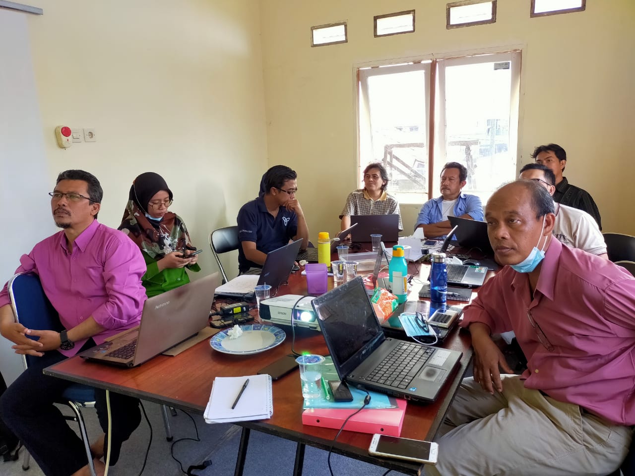 Evaluasi bulanan