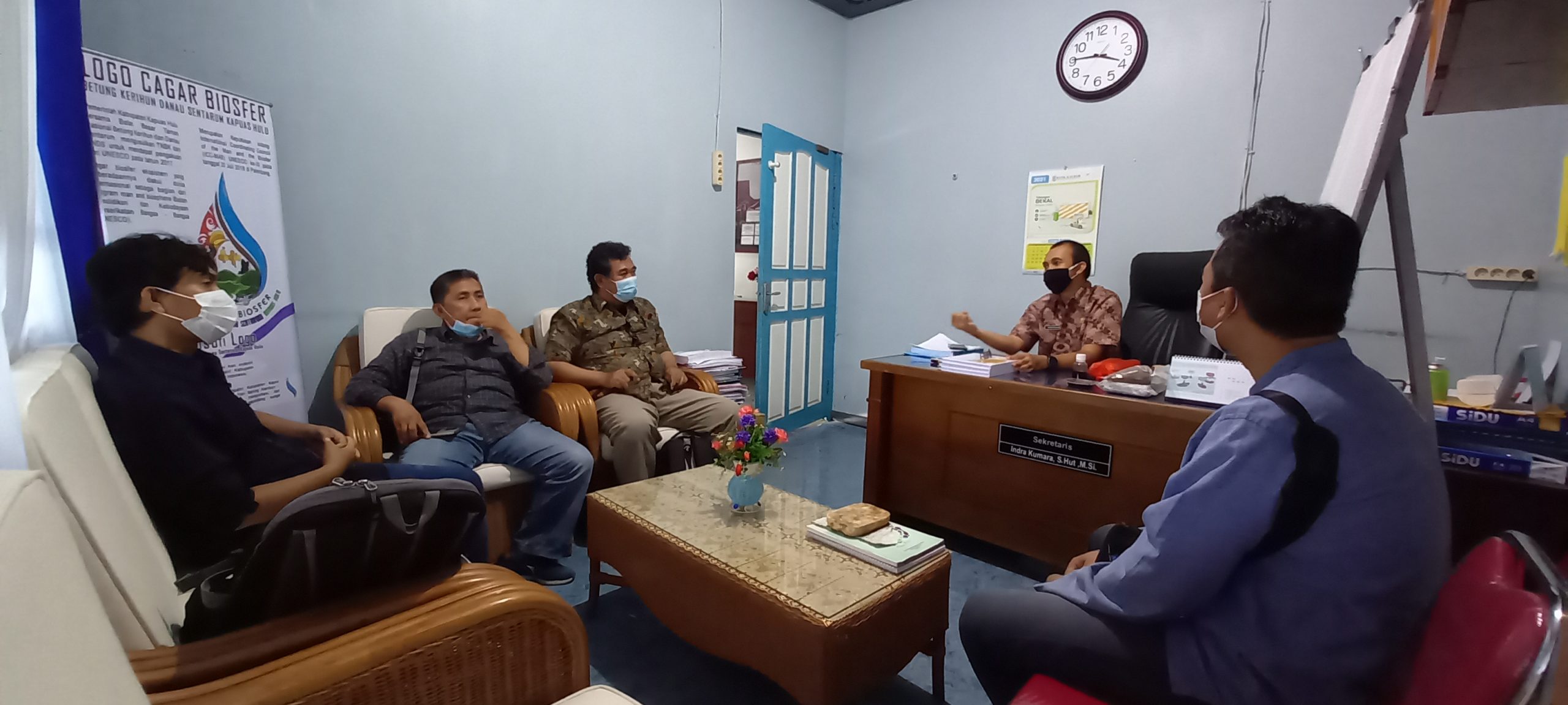 Bappeda Kapuas Hulu saat menerima rombongan PRCF Indonesia