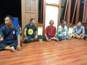 Rapat persiapan patroli hutan