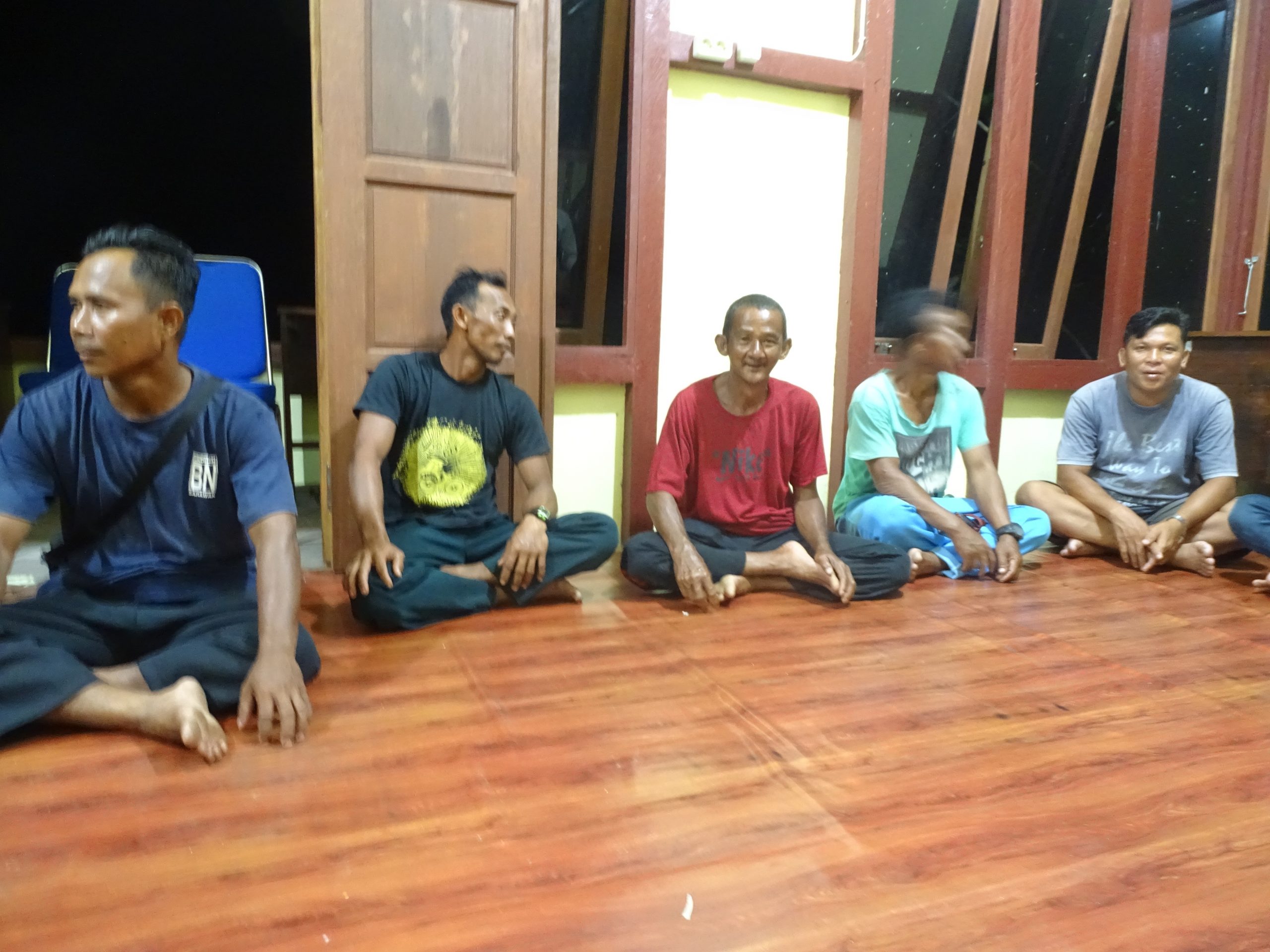 Rapat persiapan patroli hutan