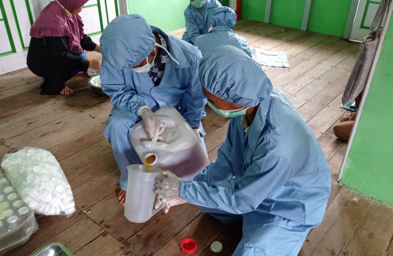Desa Nanga Lauk Mulai Produksi Madu dengan Botol Berstandar SNI