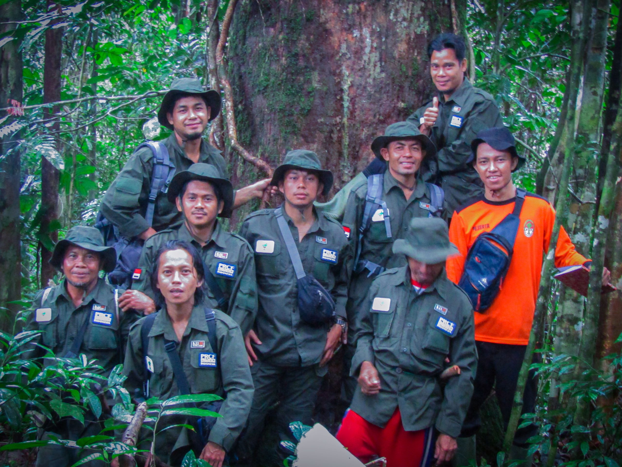 Baju seragam