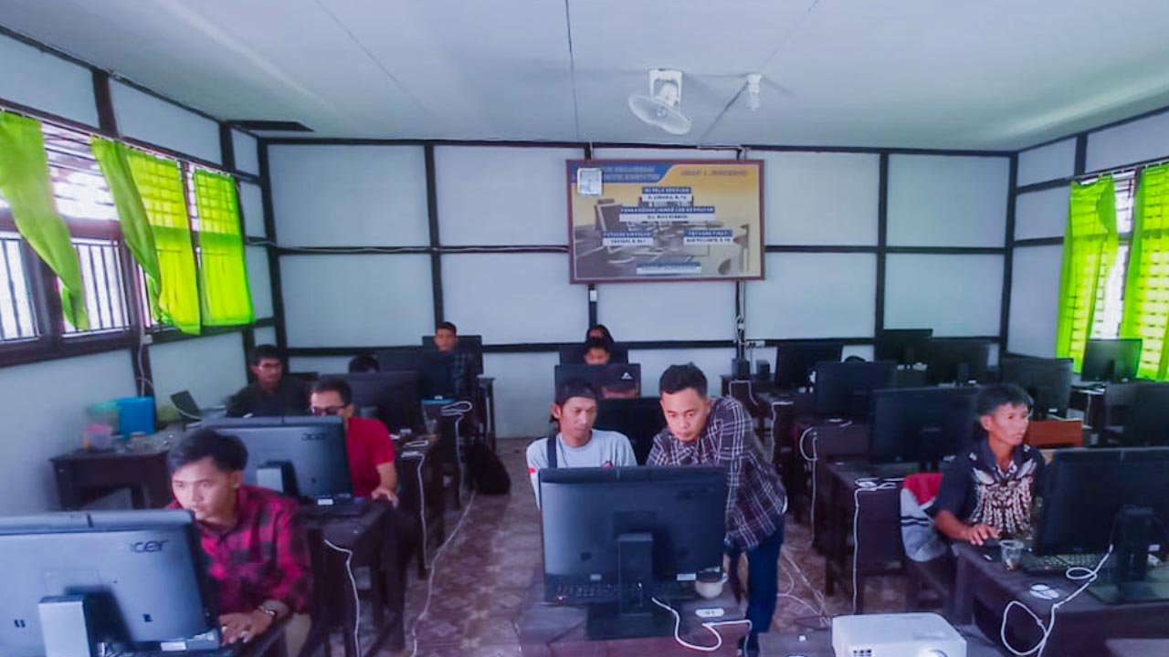 Pelatihan Komputer
